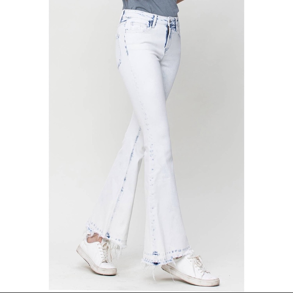 Flare Jeans - Picture 3 of 5